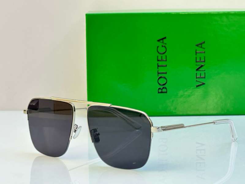Picture of Bottega Veneta Sunglasses _SKUfw55533324fw